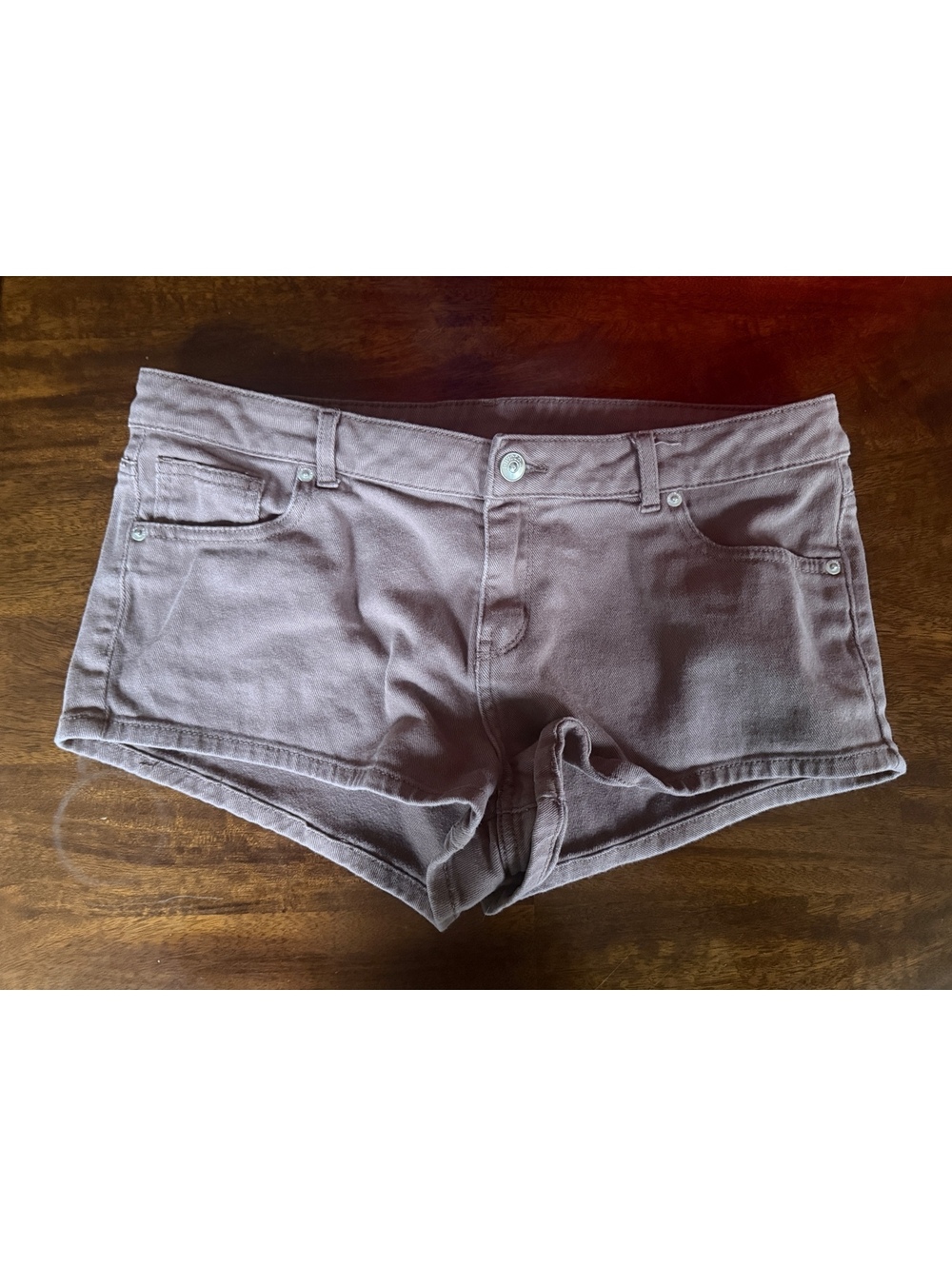 h&m divided mauve denim shorts size us 10